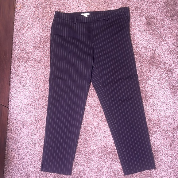 H&M Black‎ Capri Trousers - Picture 1 of 6
